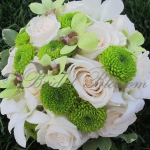 70 - Fresh bridal bouquet