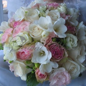 38 - Spring bridal bouquet