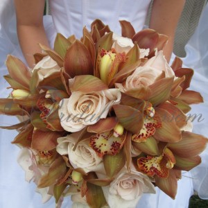 86 - Brown bridal bouquet